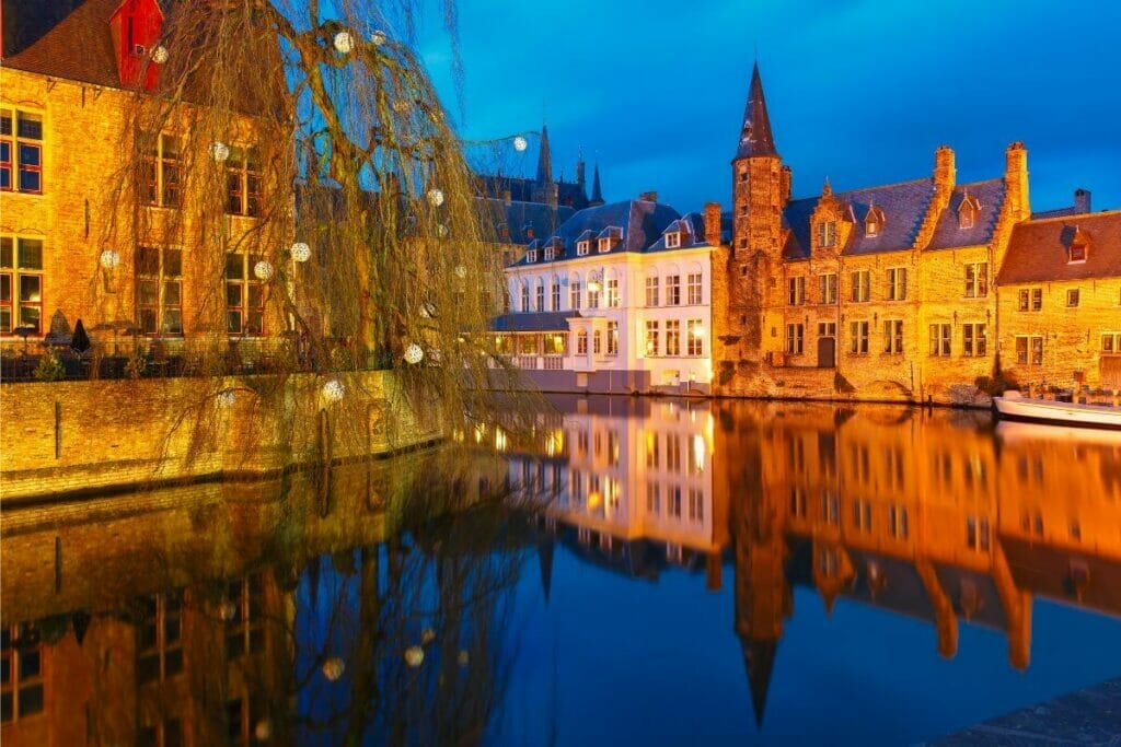 Rozenhoedkaai - Bruges, Belgium